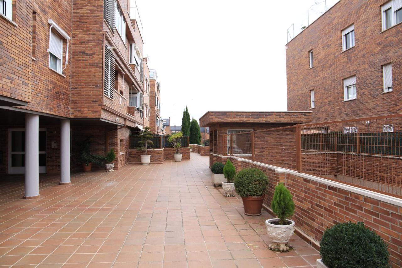 Appartement Precioso Apartamento Con Piscina Y Bien Comunicado à Las Rozas de Madrid Extérieur photo